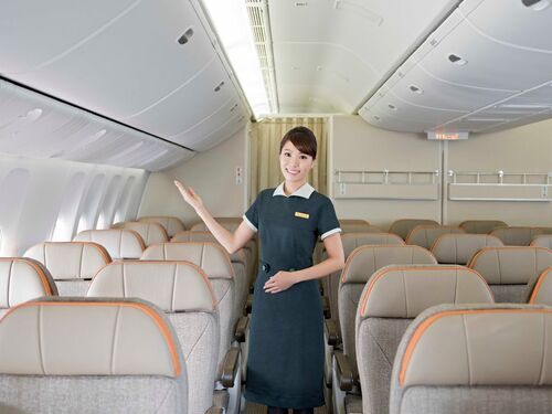 premium economy benefits